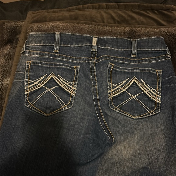 Ariat jeans - Picture 2 of 2